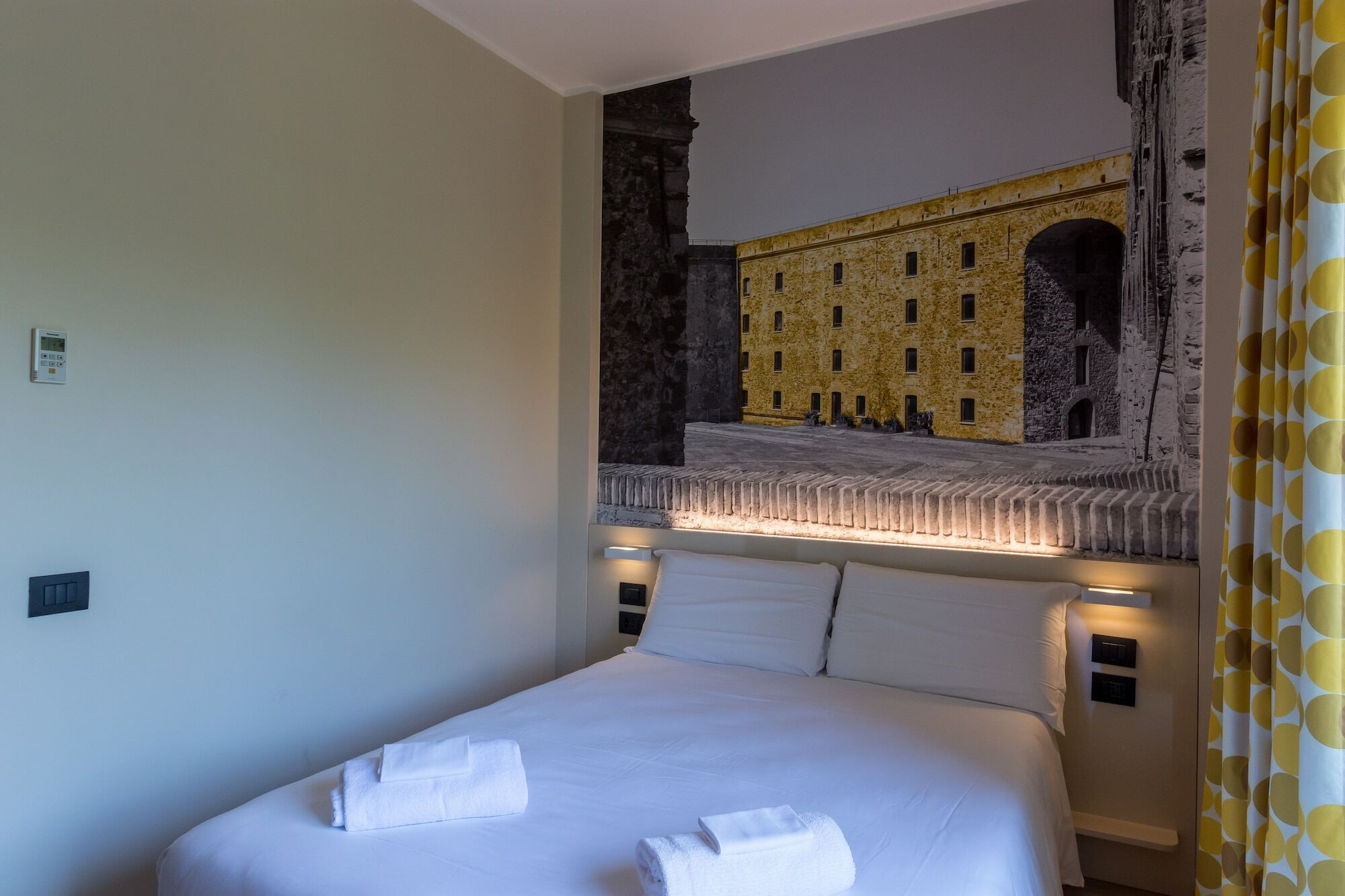 B&B Hotel Савона Екстериор снимка
